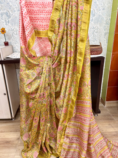 PHOOLPARNA : HAND BLOCK PRINTED MAHESHWARI SILK COTTON SAREE