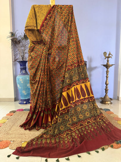 PARIJAAT : AJRAKH MUL COTTON