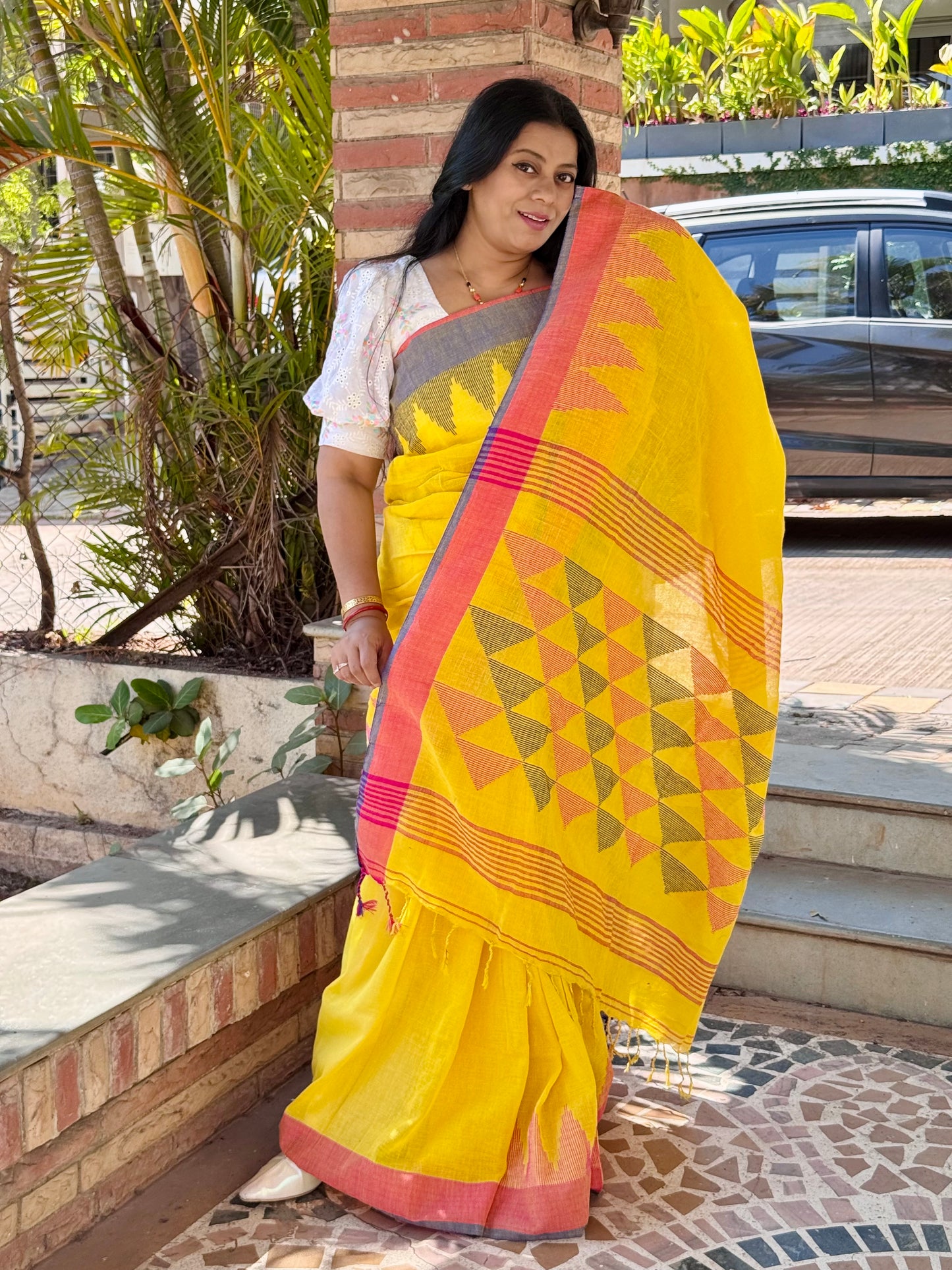 BHAIRAVI : YELLOW PURE LINEN JAMDANI SAREE